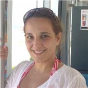 Profesora de apoyo escolar. Tutoria pedagogica